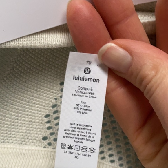 Lululemon Find Your Light Wrap htd light ivory - Picture 9 of 9